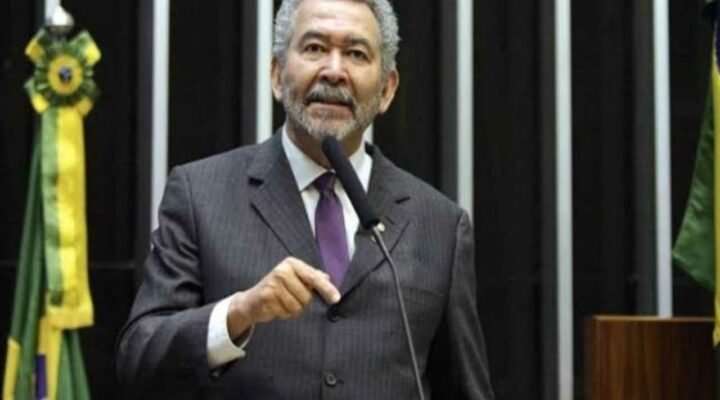 Deputado federal Paulão (PT)