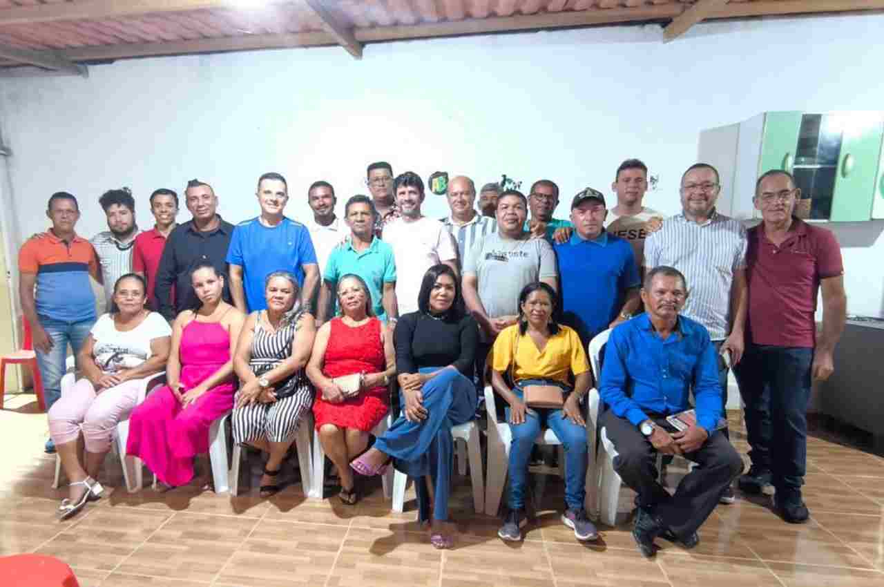 Reunião de Kil, Júnior Menezes, Almir Belo e a Federação