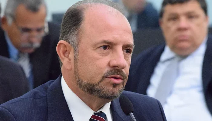 O deputado Antonio Albuquerque
