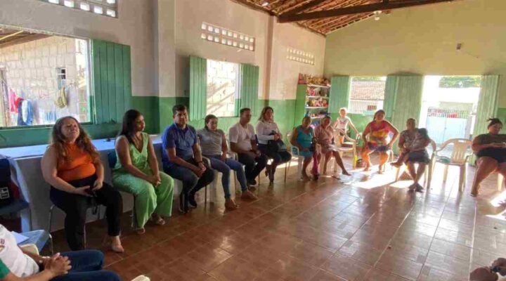Reunião entre Nenzinha e mães atípicas no bairro Santa Fé | @ Reprodução